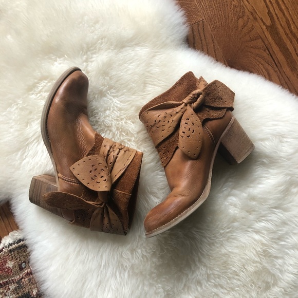 Anthropologie Shoes - Anthropologie boots